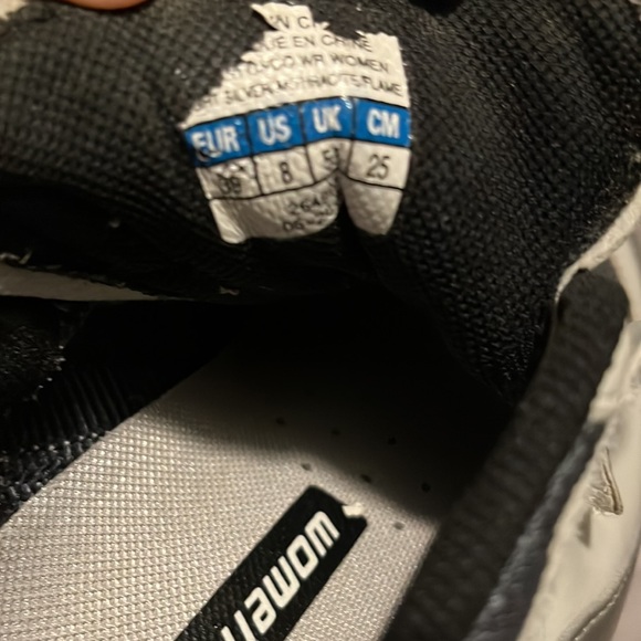 Nike cycling gray & black Velcro shoes size 8 - Picture 8 of 10